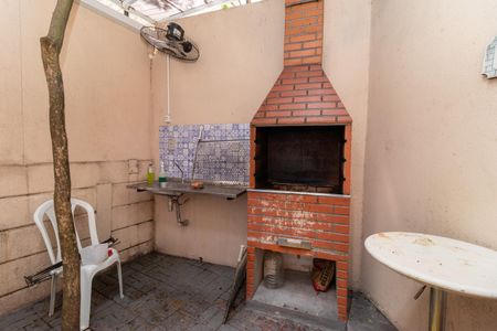 Apartamento à venda com 50m², 2 quartos e 1 vagaÁrea comum - Churrasqueira