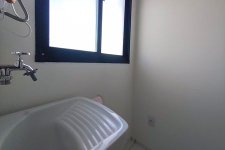 Apartamento para alugar com 50m², 2 quartos e 1 vaga Apartamento para alugar com 50m², 2 quartos e 1 vagaCozinha e Área de Serviço