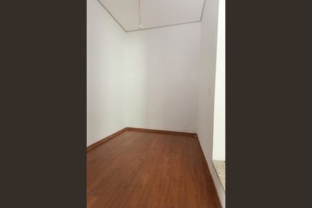 Casa para alugar com 529m², 4 quartos e 7 vagasCloset suíte 4