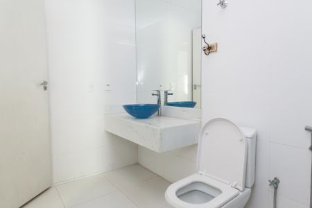 Casa para alugar com 529m², 4 quartos e 7 vagasBanheiro Social