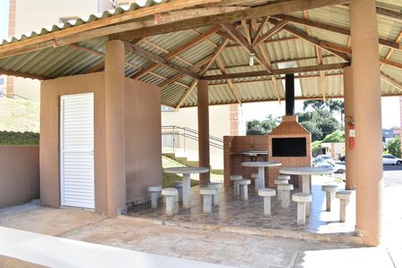 Apartamento para alugar com 45m², 2 quartos e 1 vagaÁrea comum - Churrasqueira