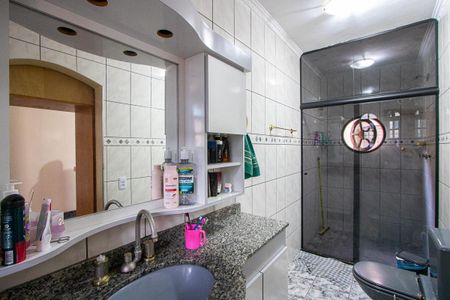 Casa à venda com 252m², 3 quartos e 2 vagasBanheiro Suíte