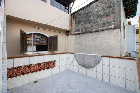 Casa à venda com 252m², 3 quartos e 2 vagasTerraço