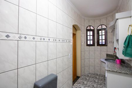 Casa à venda com 252m², 3 quartos e 2 vagasBanheiro Suíte