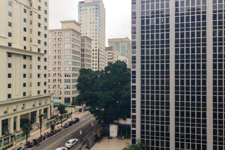 Apartamento à venda com 66m², 2 quartos e 1 vagaVista da Sala