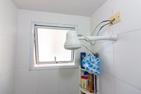 Apartamento à venda com 47m², 2 quartos e 1 vaga Apartamento à venda com 47m², 2 quartos e 1 vagaBanheiro