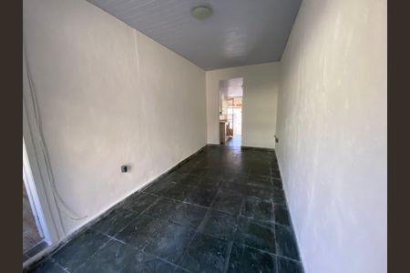 Casa para alugar com 50m², 1 quarto e sem vaga Casa para alugar com 50m², 1 quarto e sem vagaSala