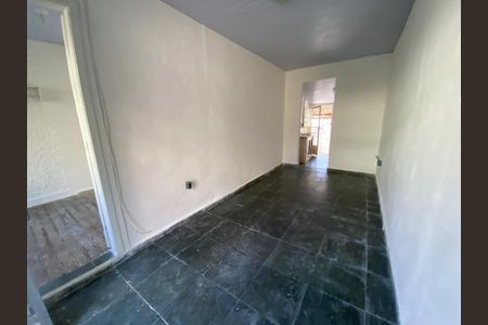 Casa para alugar com 50m², 1 quarto e sem vaga Casa para alugar com 50m², 1 quarto e sem vagaSala