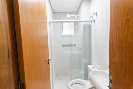 Studio para alugar com 14m², 1 quarto e 1 vaga Studio para alugar com 14m², 1 quarto e 1 vagaBanheiro