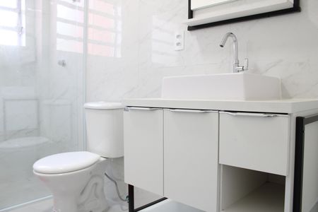 Apartamento para alugar com 90m², 2 quartos e sem vagaBanheiro