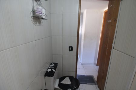 Casa à venda com 200m², 3 quartos e 3 vagasBanheiro 2