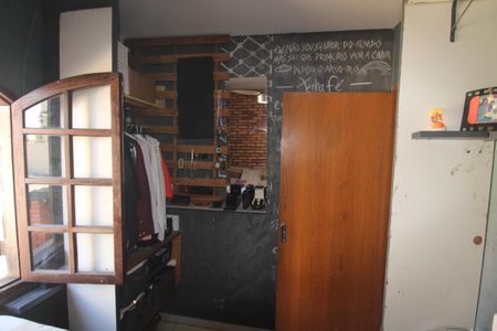 Casa à venda com 200m², 3 quartos e 3 vagasQuarto 2