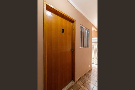 Casa para alugar com 480m², 4 quartos e 2 vagasCorredor