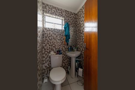 Casa para alugar com 480m², 4 quartos e 2 vagasCasa 2 - Banheiro 1