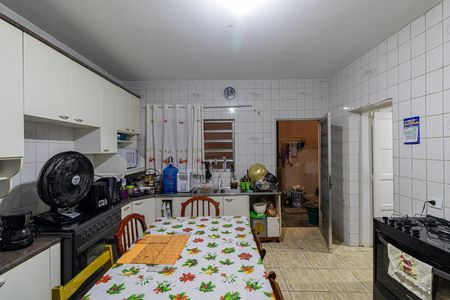 Casa para alugar com 480m², 4 quartos e 2 vagasCasa 1 - Cozinha