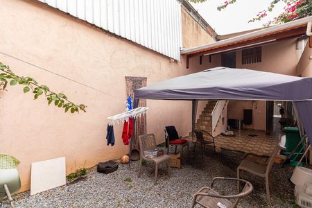 Casa para alugar com 480m², 4 quartos e 2 vagasCasa 2 - Quintal