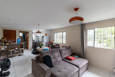 Casa para alugar com 480m², 4 quartos e 2 vagasCasa 2 - Sala e Cozinha