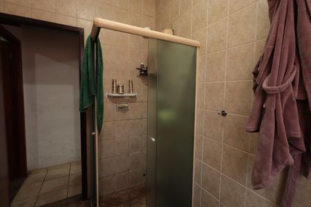 Casa à venda com 240m², 2 quartos e sem vagaBanheiro