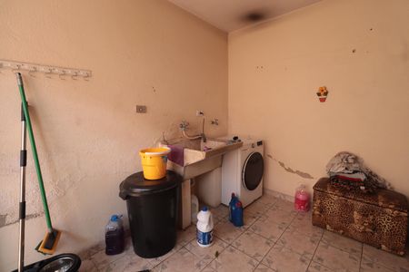 Casa à venda com 240m², 2 quartos e sem vagaÁrea de Serviço