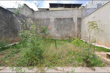 Casa à venda com 200m², 3 quartos e 2 vagasÁrea Privativa