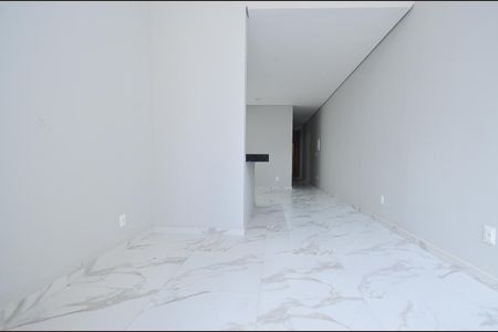 Casa à venda com 200m², 3 quartos e 2 vagasSala