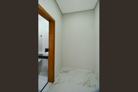 Casa à venda com 200m², 3 quartos e 2 vagasBanheiro da Suíte