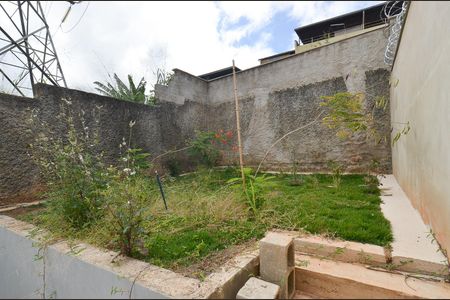 Casa à venda com 200m², 3 quartos e 2 vagasÁrea Privativa