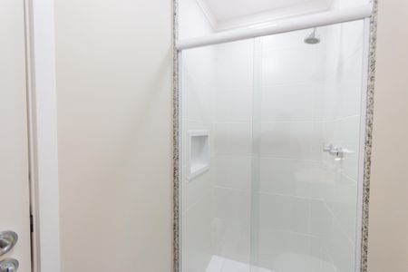 Apartamento à venda com 64m², 2 quartos e 1 vaga Apartamento à venda com 64m², 2 quartos e 1 vagaBanheiro Social