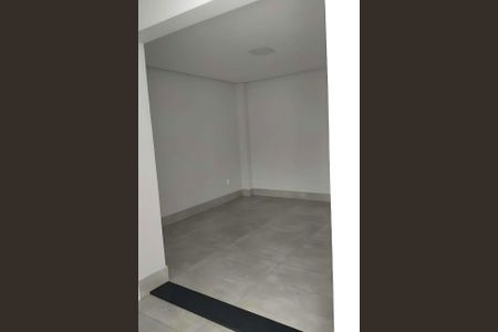 Casa à venda com 213m², 3 quartos e 4 vagas Casa à venda com 213m², 3 quartos e 4 vagasFoto 24