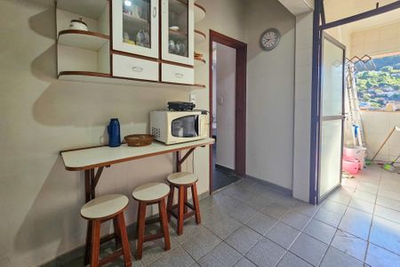 Apartamento para alugar com 73m², 2 quartos e 1 vagaCozinha