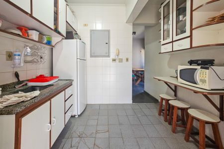 Apartamento para alugar com 73m², 2 quartos e 1 vagaCozinha