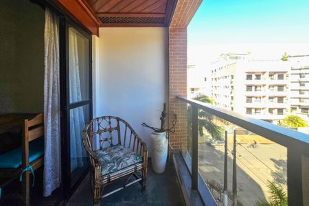 Apartamento para alugar com 73m², 2 quartos e 1 vagaVaranda