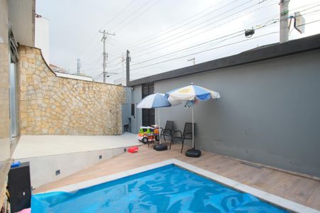 Casa à venda com 540m², 3 quartos e 4 vagasQuintal