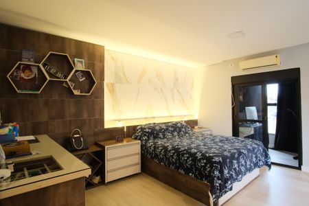 Casa à venda com 540m², 3 quartos e 4 vagasSuíte