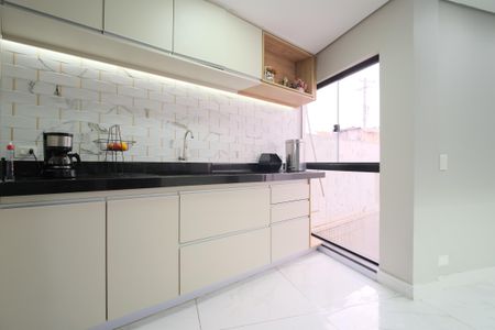 Casa à venda com 540m², 3 quartos e 4 vagasCozinha e Área de Serviço