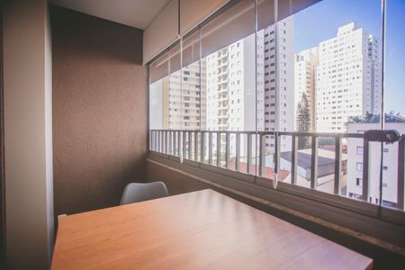 Studio à venda com 26m², 1 quarto e sem vaga Studio à venda com 26m², 1 quarto e sem vagaVaranda