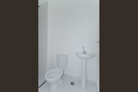 Apartamento para alugar com 32m², 2 quartos e sem vaga Apartamento para alugar com 32m², 2 quartos e sem vagaBanheiro