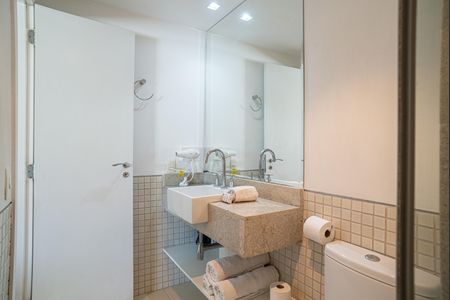 Apartamento à venda com 123m², 2 quartos e 3 vagasBanheiro da Suíte