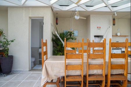 Apartamento à venda com 123m², 2 quartos e 3 vagasEspaço Gourmet