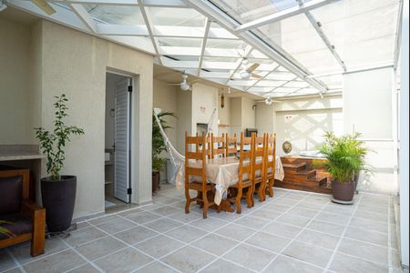 Apartamento à venda com 123m², 2 quartos e 3 vagasEspaço Gourmet