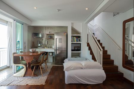 Apartamento à venda com 123m², 2 quartos e 3 vagasSala