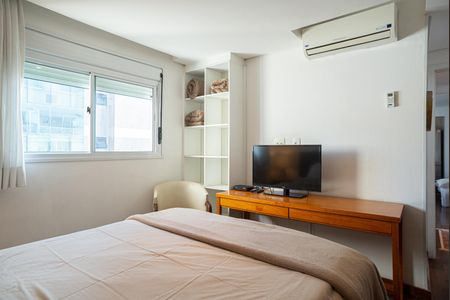 Apartamento à venda com 123m², 2 quartos e 3 vagasSuíte