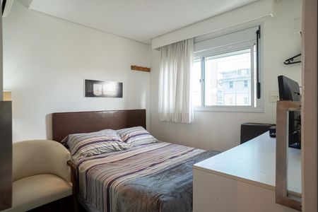 Apartamento à venda com 123m², 2 quartos e 3 vagasQuarto 