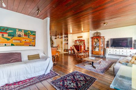 Apartamento para alugar com 232m², 2 quartos e 1 vagaSala