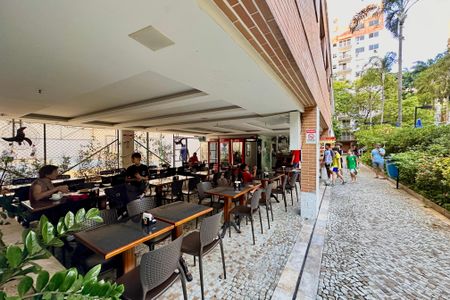 Apartamento à venda com 60m², 2 quartos e 1 vagaÁrea comum