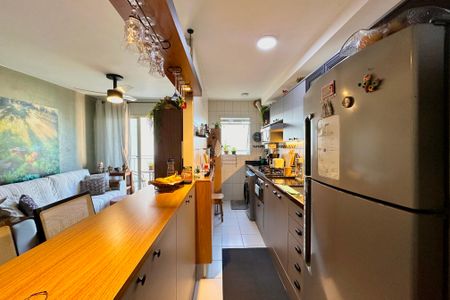 Apartamento à venda com 60m², 2 quartos e 1 vagaCozinha e Área de Serviço