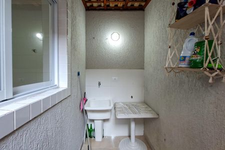 Casa de condomínio para alugar com 62m², 2 quartos e 1 vagaÁrea de Serviço