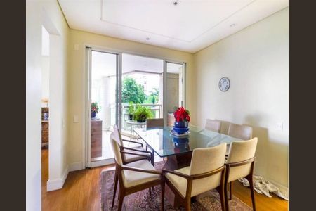 Apartamento à venda com 366m², 4 quartos e 5 vagas Apartamento à venda com 366m², 4 quartos e 5 vagasFoto 01