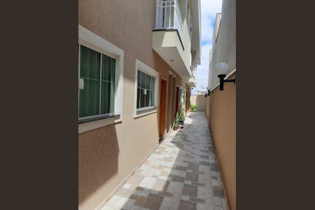 Casa de condomínio à venda com 55m², 2 quartos e 2 vagasFoto 01
