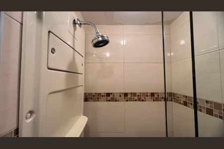 Apartamento para alugar com 42m², 2 quartos e sem vaga Apartamento para alugar com 42m², 2 quartos e sem vagaBanheiro